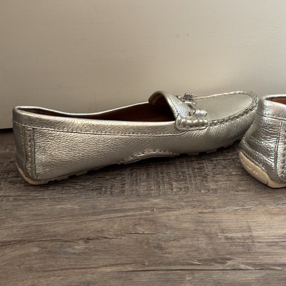 Cyber Monday Price Drop! Authentic Coach loafers - Gently used! Size 7 - Picture 8 of 16